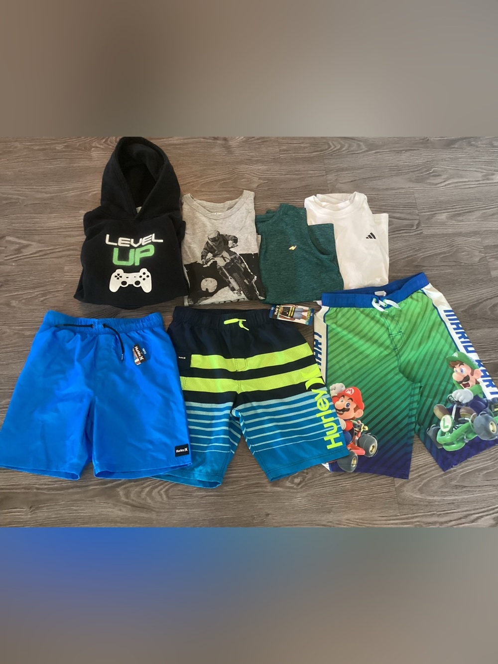 Boys Tops & Swim Trunks Lot sz Large